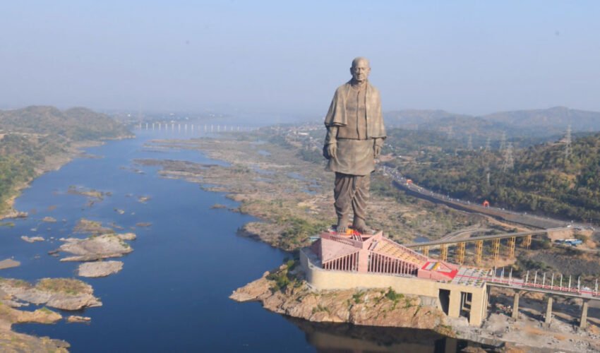 10 Tallest Statues In The World